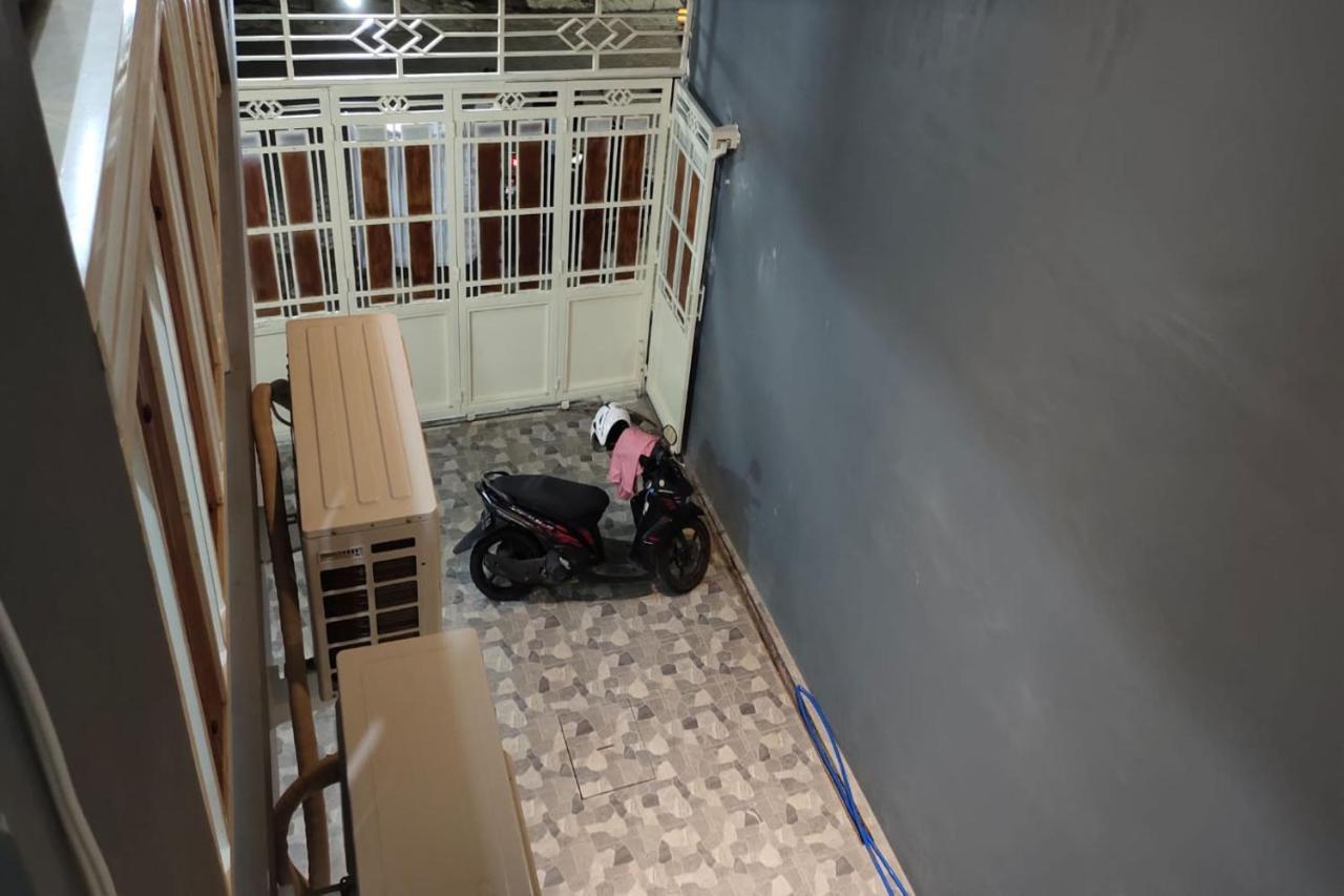 Oyo 91209 Arjuna Residence Syariah Sby สุราบายา ภายนอก รูปภาพ