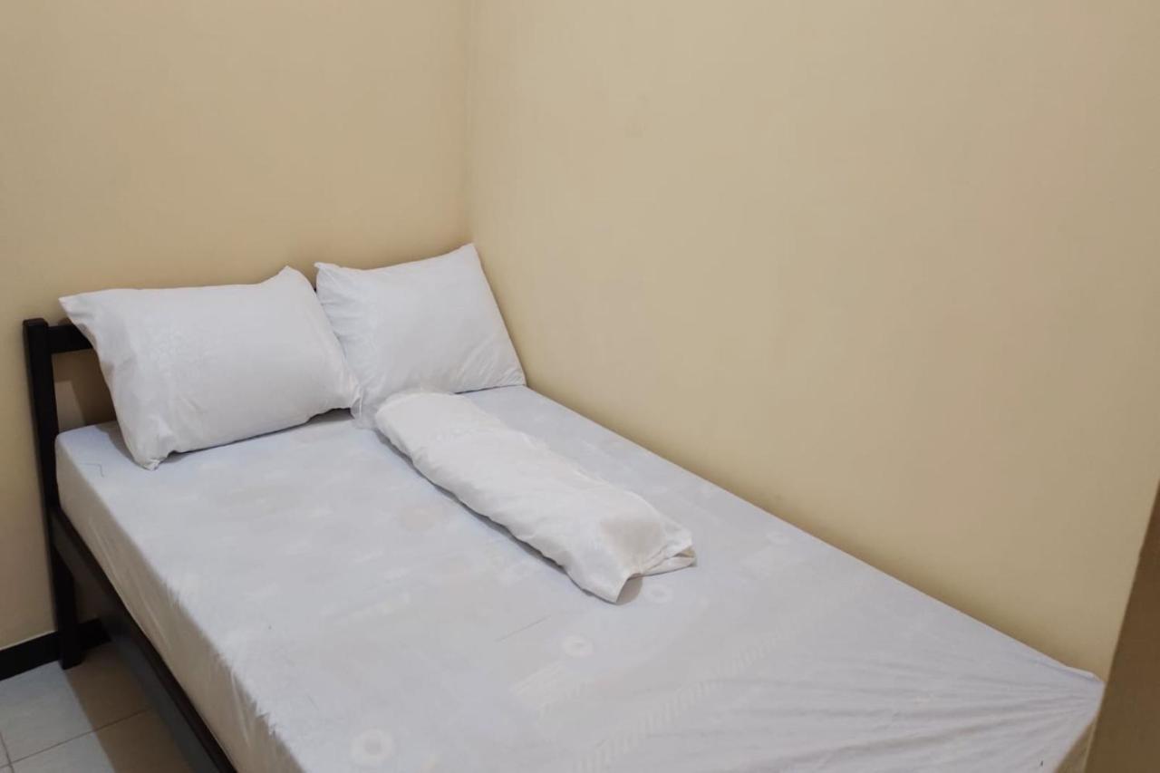 Oyo 91209 Arjuna Residence Syariah Sby สุราบายา ภายนอก รูปภาพ